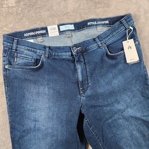 Brax Cooper Mens size 42x34‎ Regular Fit Blue 5 Pocket Mid Rise Denim Jeans